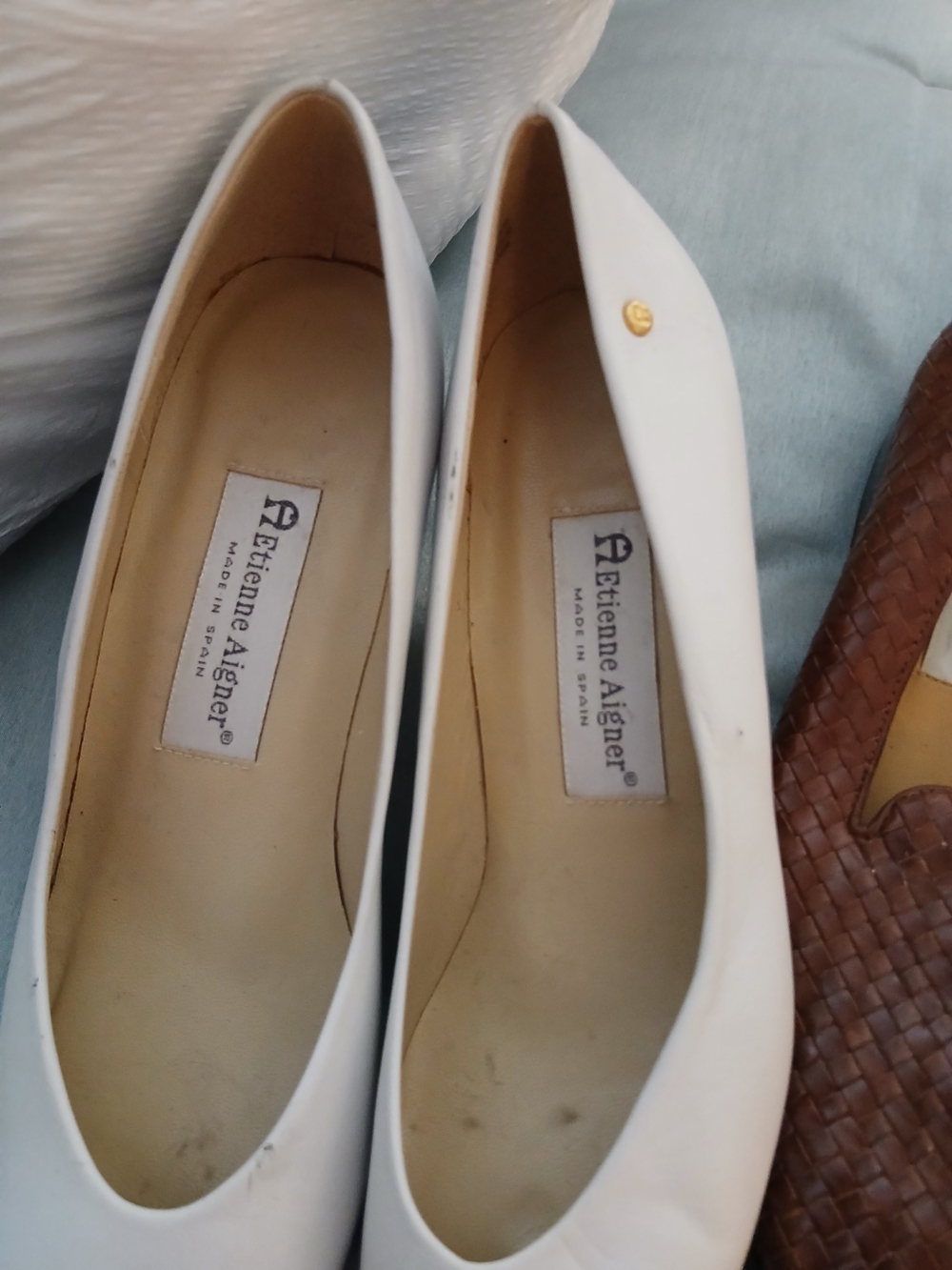 Etienne Aigner White Leather Round-Toe Flats with Gold Logo